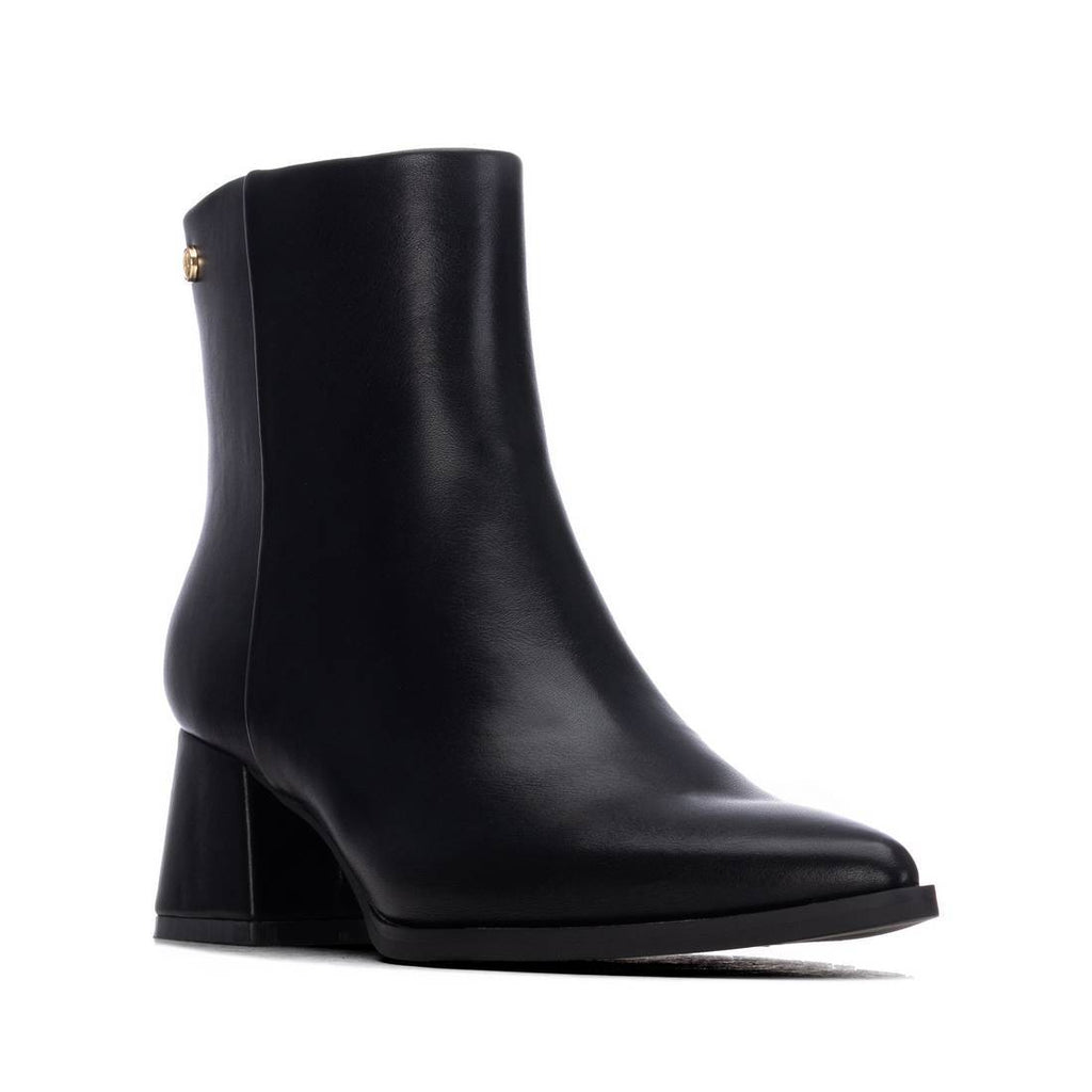 Xti 146509 Black