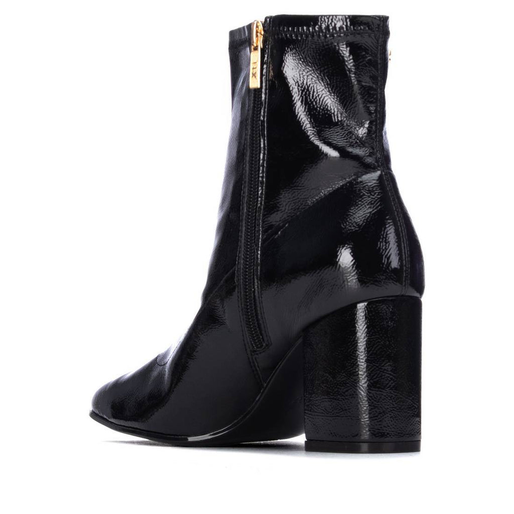 Xti 146450 Black