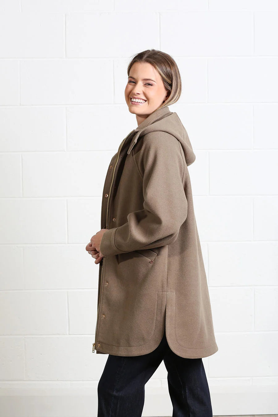 Joanna Coat Moss