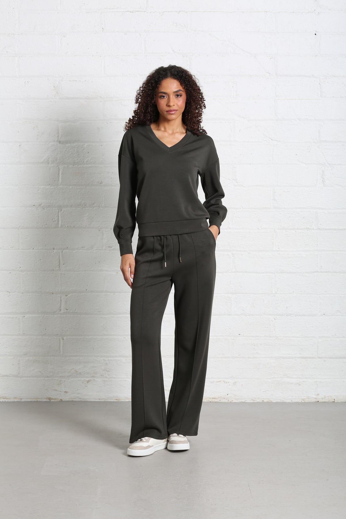 Wren Jogger Khaki