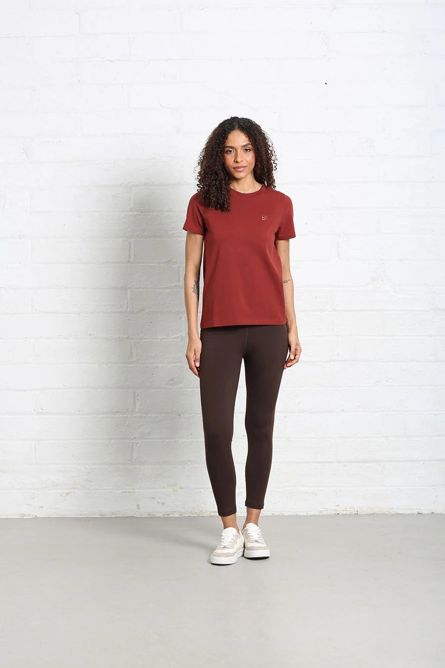 Faye Tee Sienna